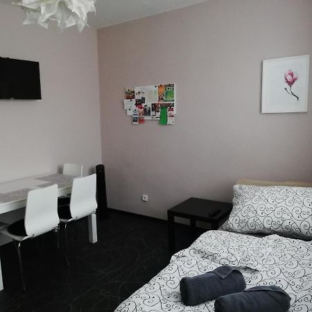 Apartman Lednicka Breclav ภายนอก รูปภาพ